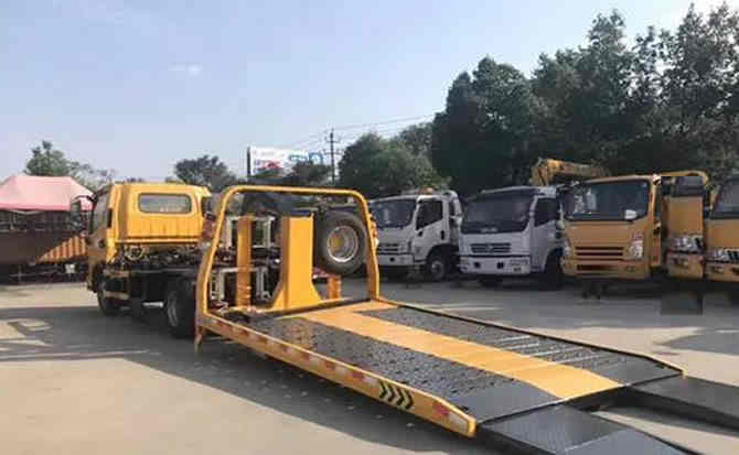 左权汽车中途维修案例